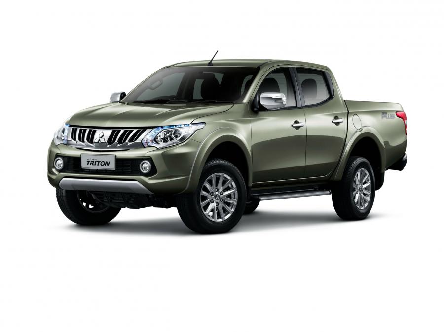 Mitsubishi Triton Double Cab 2015 года  (TH) (фото 24 из 29)